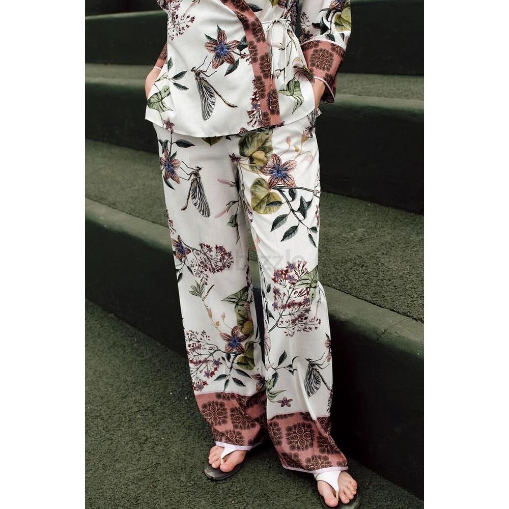 Zara White Wide Leg Floral Pants with Pink Border